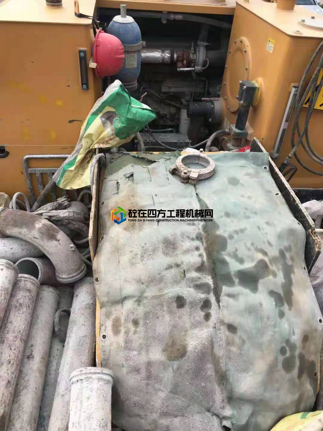 https://images.tongzsf.com/tong/truck_machine/20210227/16039bd4c65cab.jpg