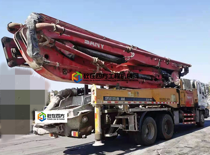 https://images.tongzsf.com/tong/truck_machine/20210301/1603c47f0c2a19.jpg