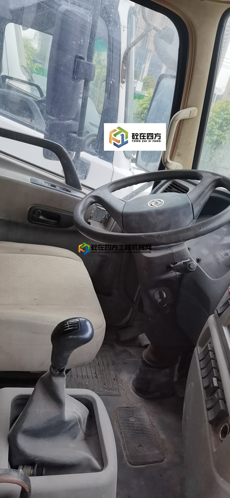https://images.tongzsf.com/tong/truck_machine/20210301/1603c53aae9f06.jpg