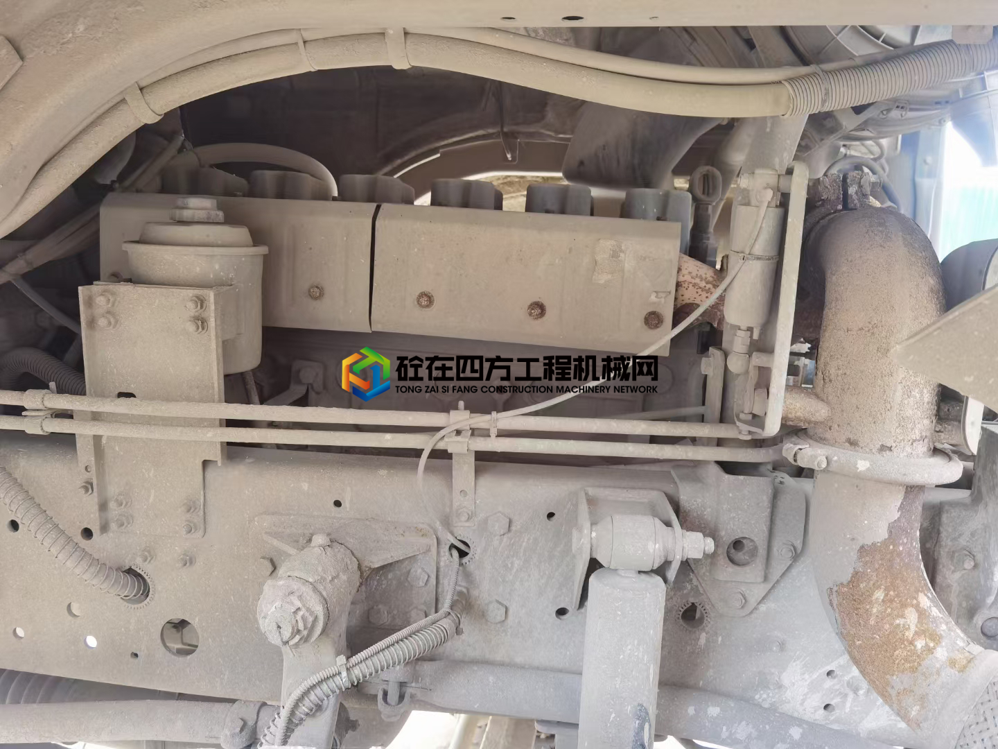 https://images.tongzsf.com/tong/truck_machine/20210301/1603c647f27d41.jpg