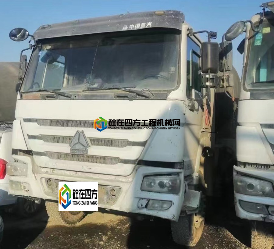 https://images.tongzsf.com/tong/truck_machine/20210301/1603ca0447bcd6.jpg