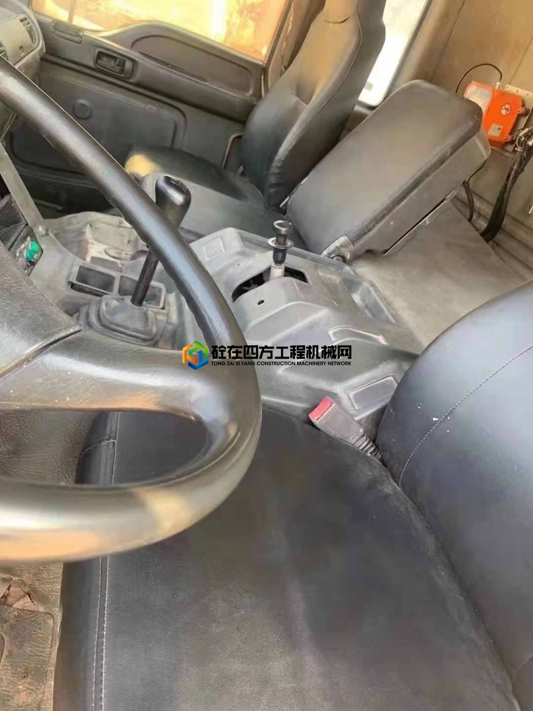 https://images.tongzsf.com/tong/truck_machine/20210302/1603da21ed7827.jpg