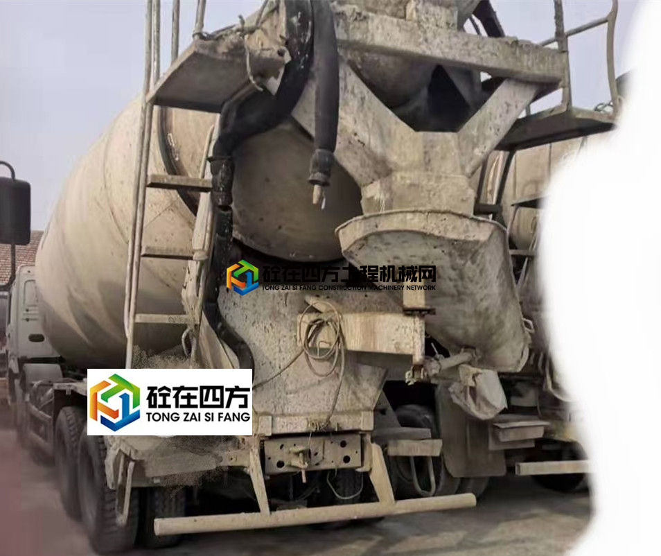 https://images.tongzsf.com/tong/truck_machine/20210302/1603db82b7b721.jpg