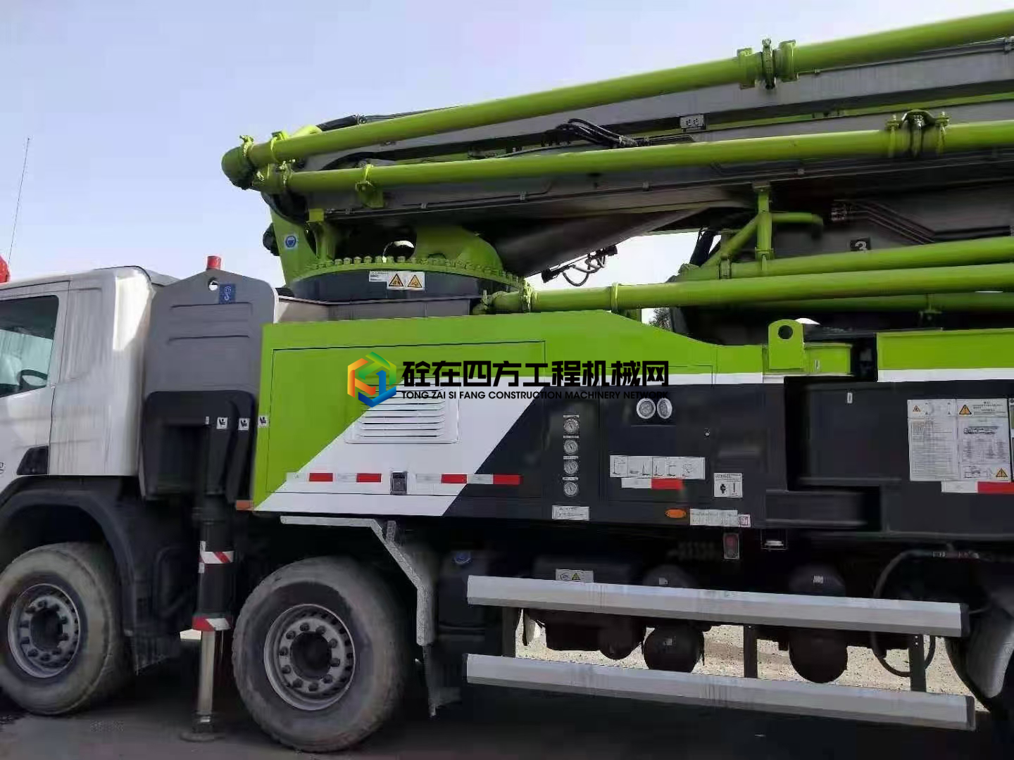 https://images.tongzsf.com/tong/truck_machine/20210303/1603eec37d3f81.jpg