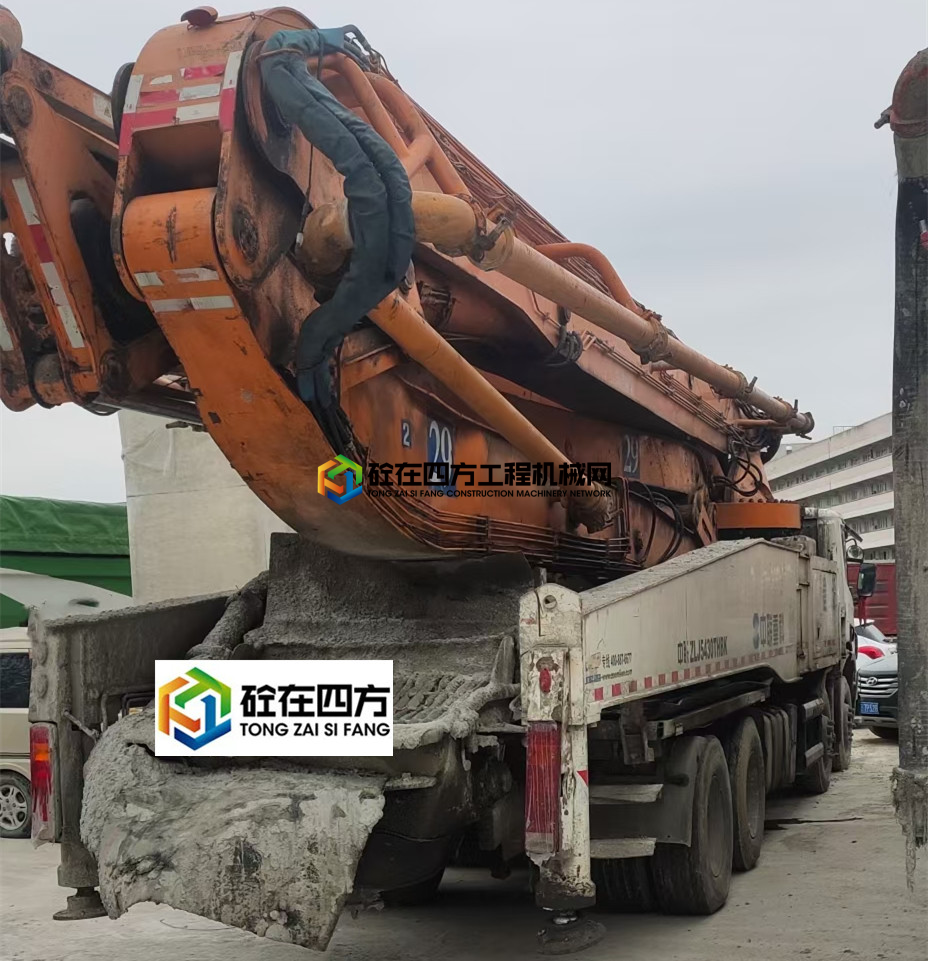 https://images.tongzsf.com/tong/truck_machine/20210304/160406ef6bc846.jpg