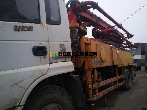 https://images.tongzsf.com/tong/truck_machine/20210304/160409a183bbd2.jpg