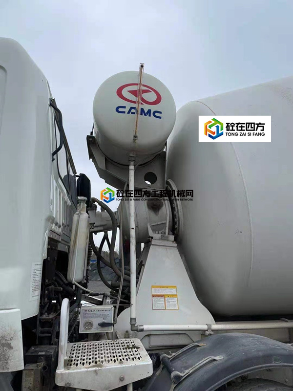 https://images.tongzsf.com/tong/truck_machine/20210305/16041a1b87e161.jpg