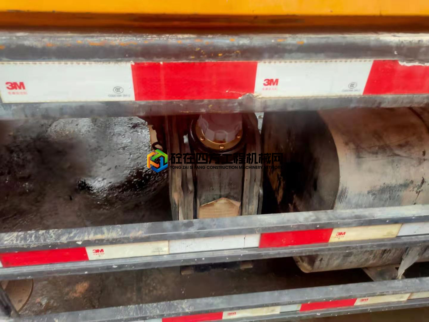 https://images.tongzsf.com/tong/truck_machine/20210305/16041f9567e4f9.jpg