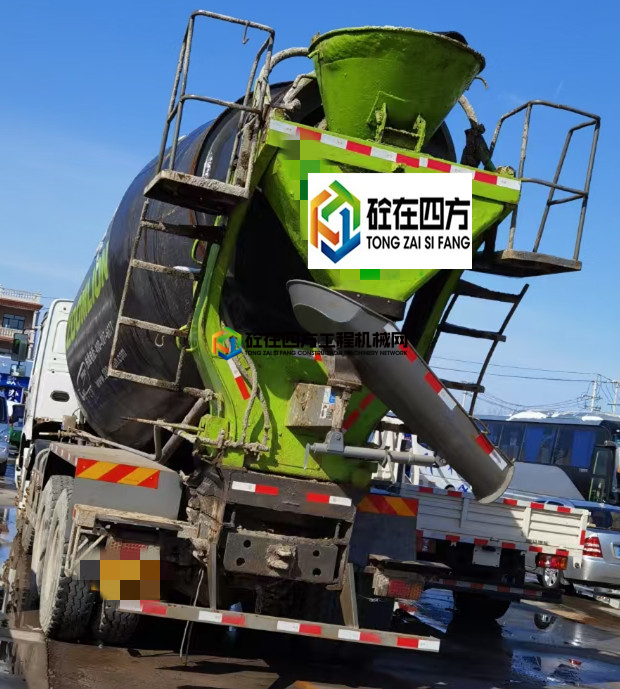 https://images.tongzsf.com/tong/truck_machine/20210306/16042d1bf55db5.jpg