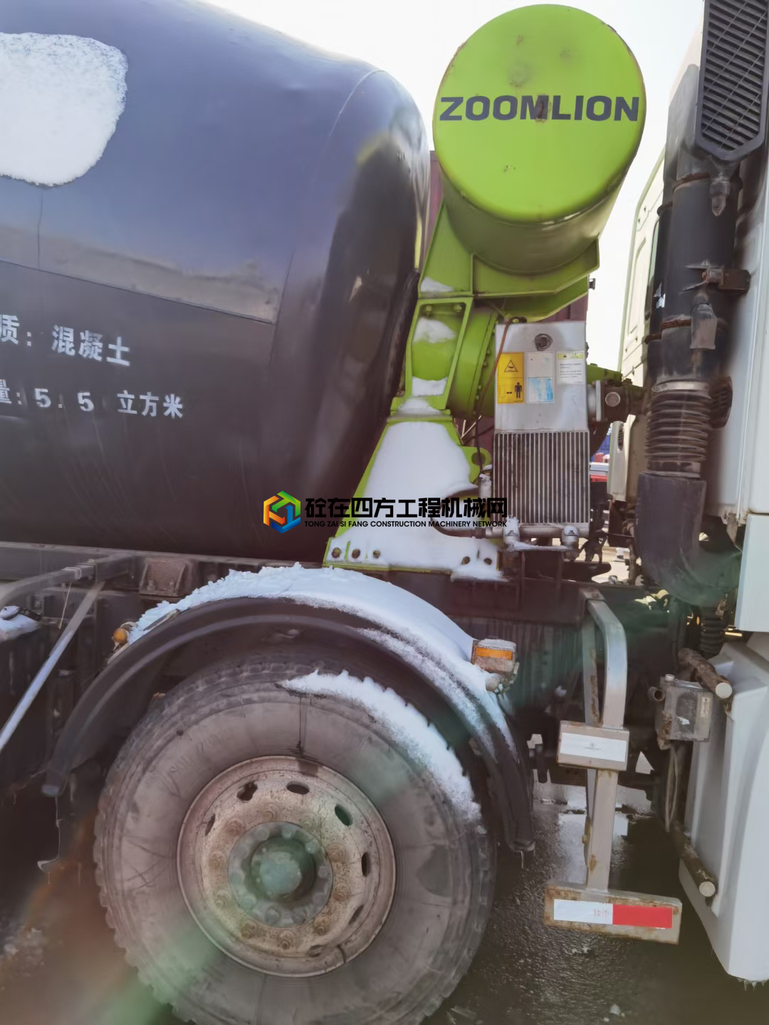 https://images.tongzsf.com/tong/truck_machine/20210306/16042d1c1ab7df.jpg
