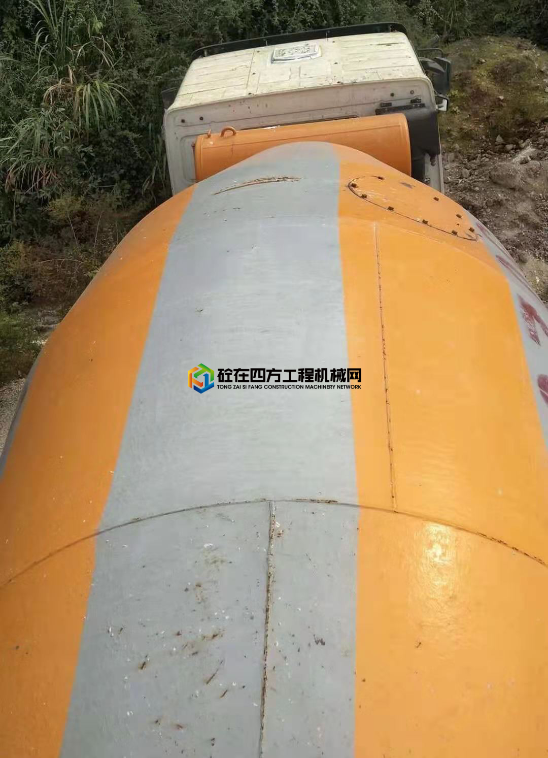 https://images.tongzsf.com/tong/truck_machine/20210306/16042dc0d0fbc9.jpg