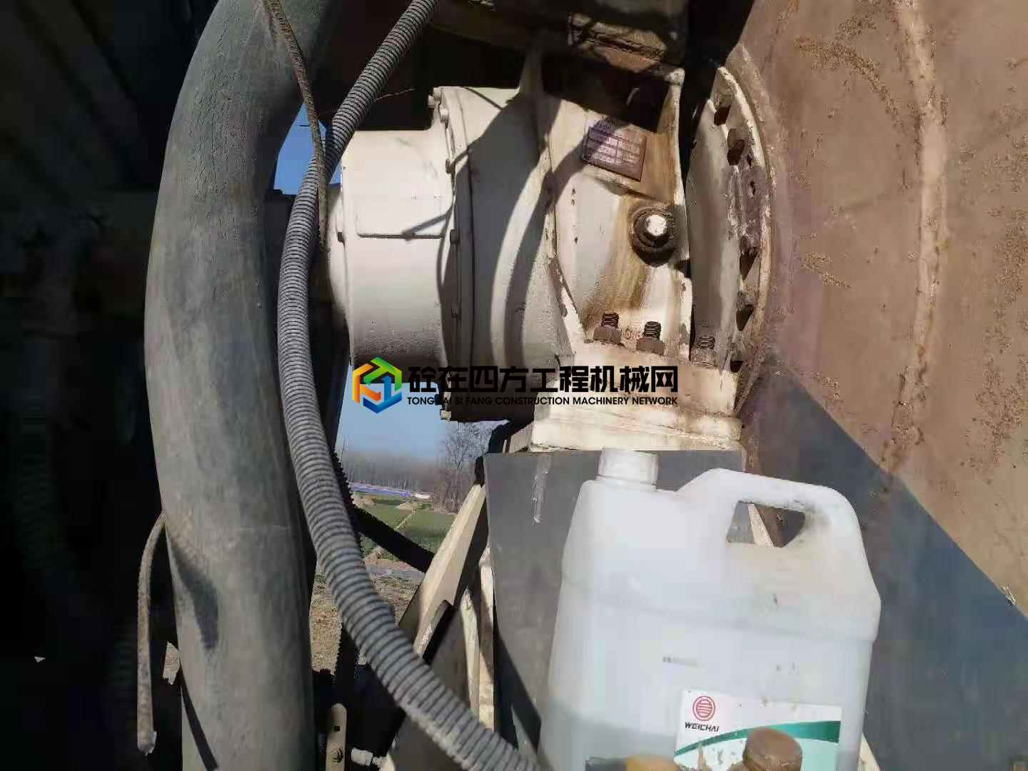 https://images.tongzsf.com/tong/truck_machine/20210306/16042e25f7be08.jpg
