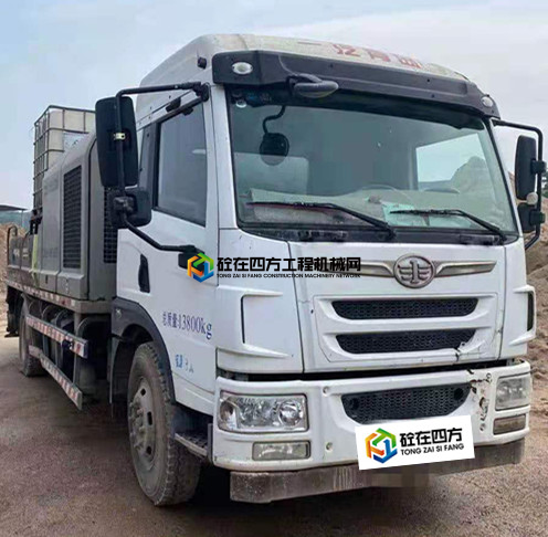 https://images.tongzsf.com/tong/truck_machine/20210306/16042f48fce3b5.jpg
