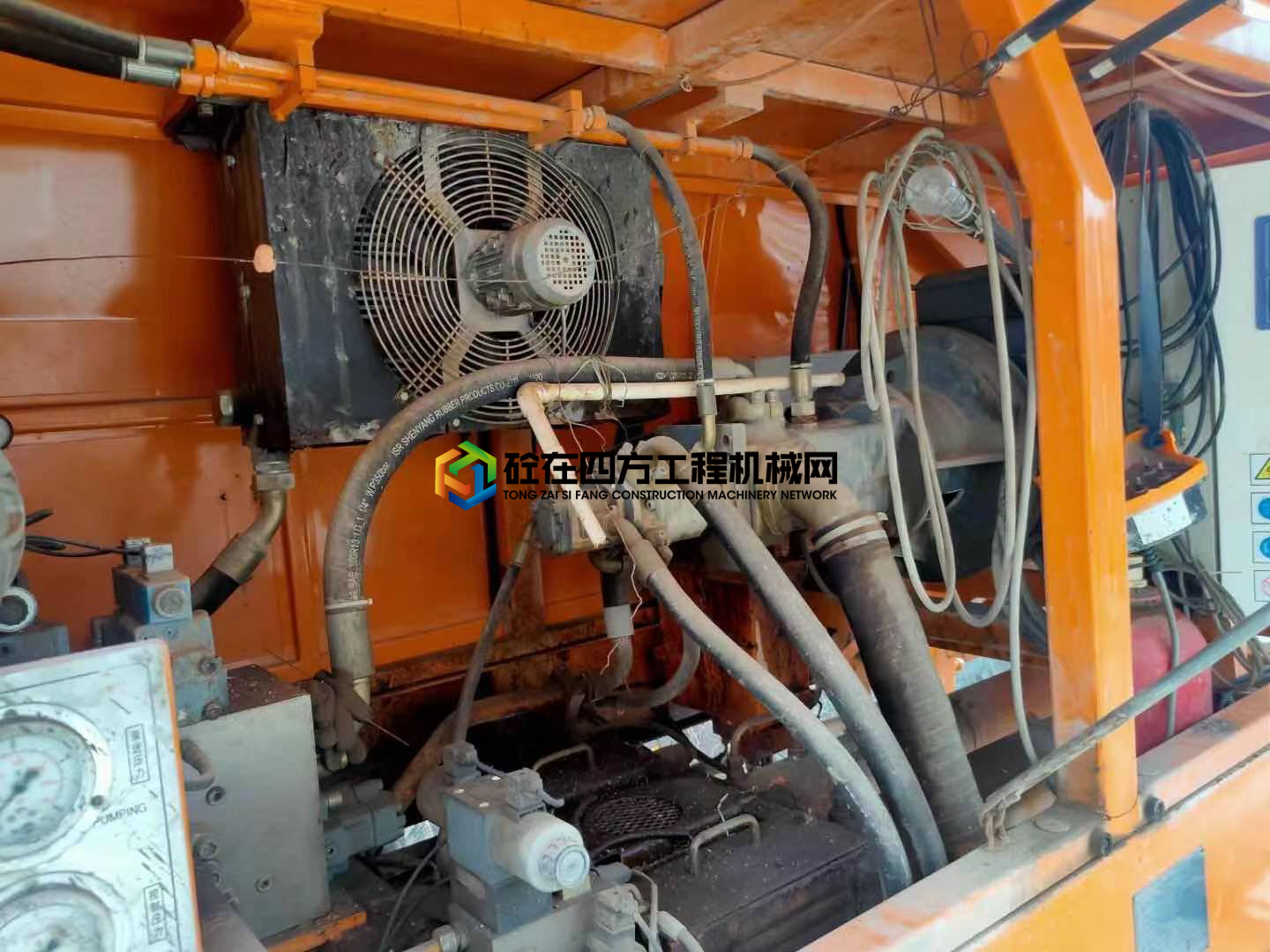 https://images.tongzsf.com/tong/truck_machine/20210306/160434aa798193.jpg