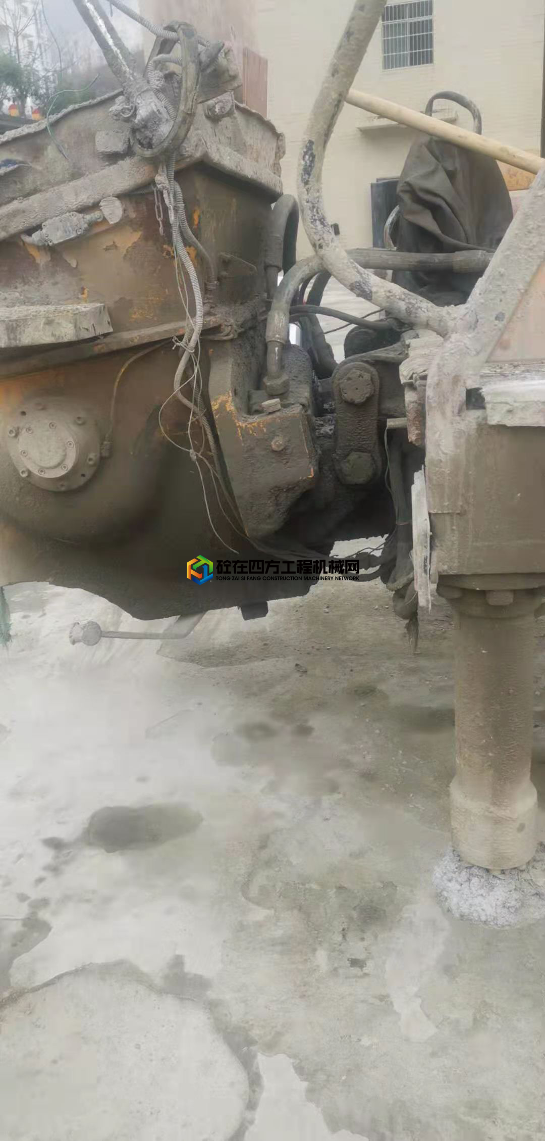 https://images.tongzsf.com/tong/truck_machine/20210308/1604576640e594.jpg