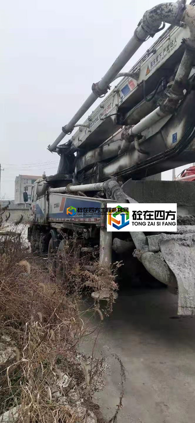 https://images.tongzsf.com/tong/truck_machine/20210309/16046c8bf843ce.jpg