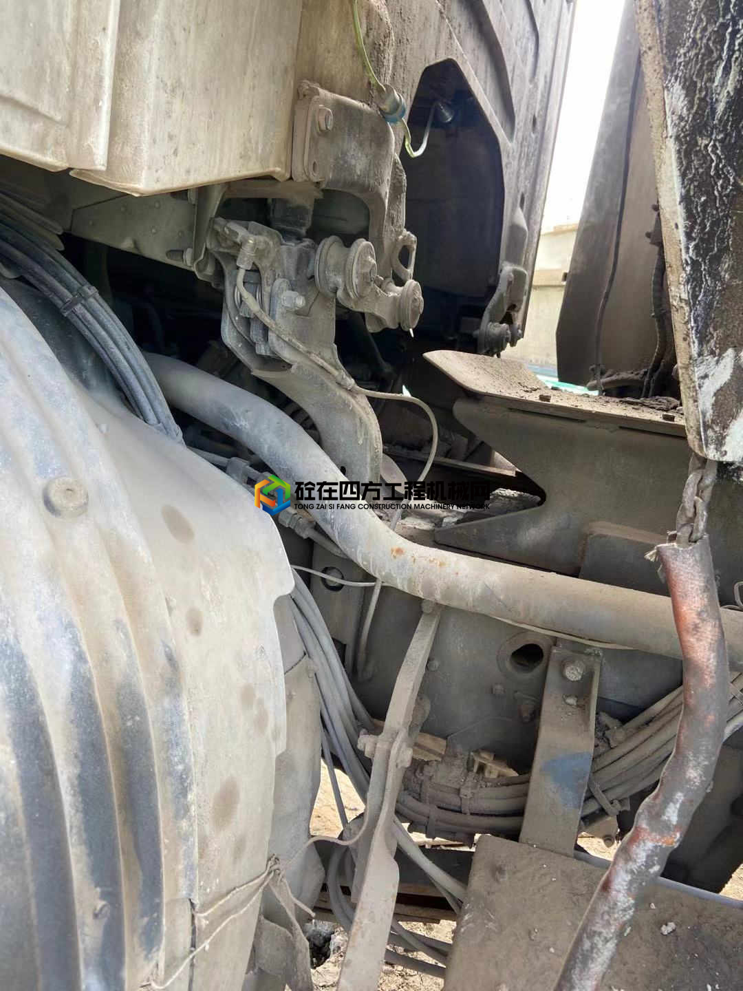 https://images.tongzsf.com/tong/truck_machine/20210309/16046dc07df134.jpg