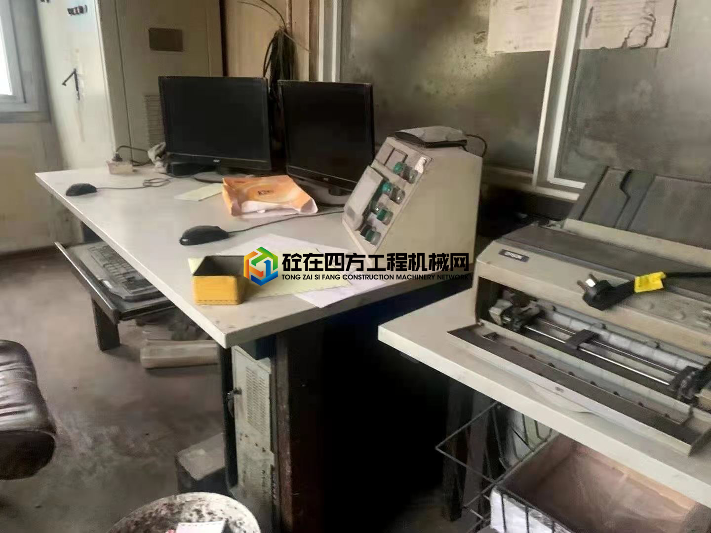 https://images.tongzsf.com/tong/truck_machine/20210309/16046ee354b03b.jpg