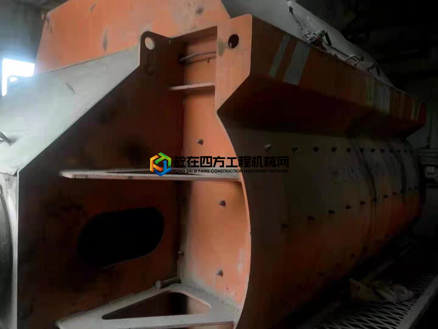 https://images.tongzsf.com/tong/truck_machine/20210309/16046ee35e548f.jpg