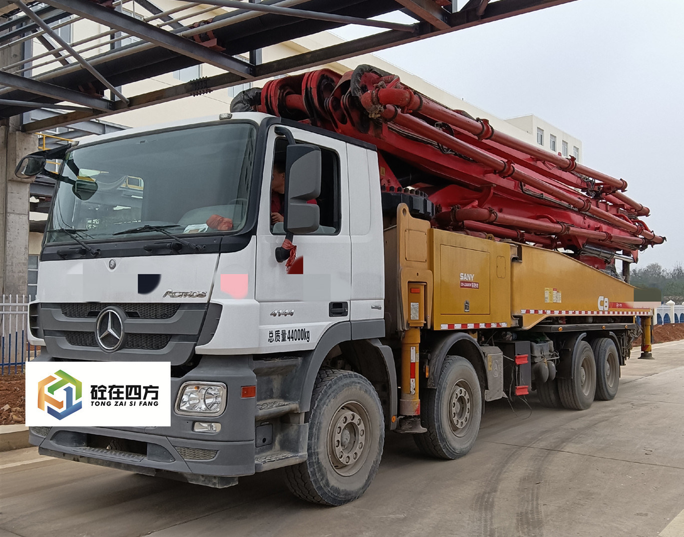 https://images.tongzsf.com/tong/truck_machine/20210309/160470b8b09a92.jpg