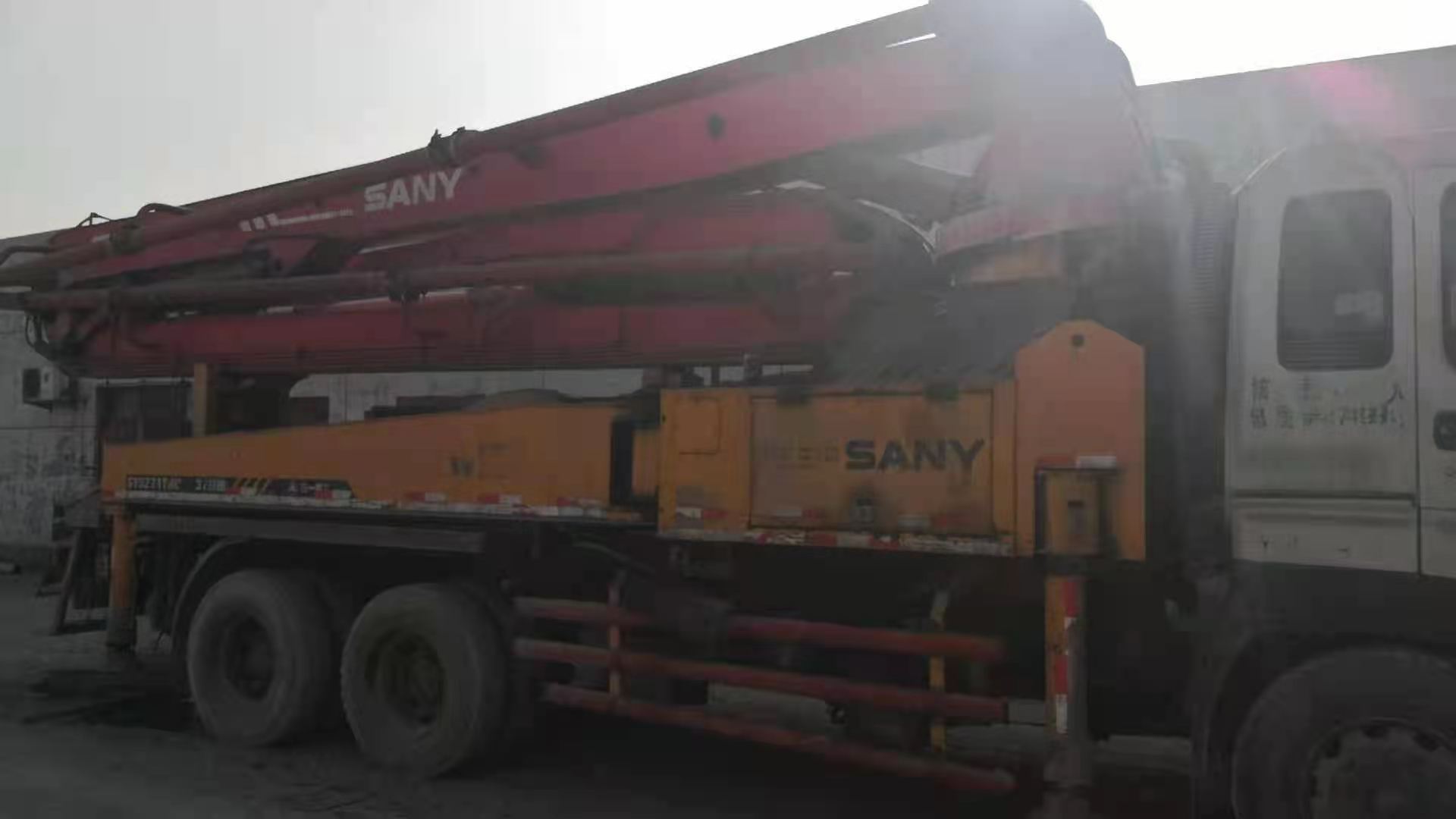 https://images.tongzsf.com/tong/truck_machine/20210309/1604722cd25715.jpg