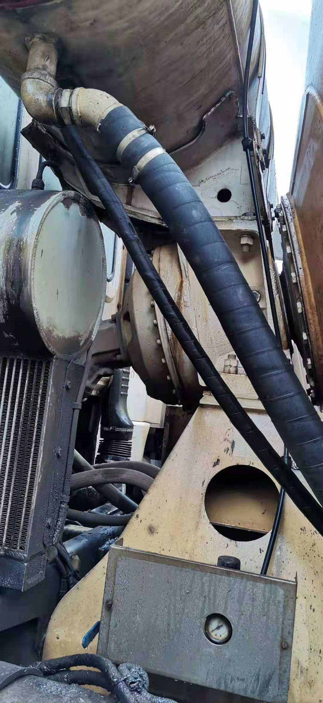 https://images.tongzsf.com/tong/truck_machine/20210309/160472de119e10.jpg