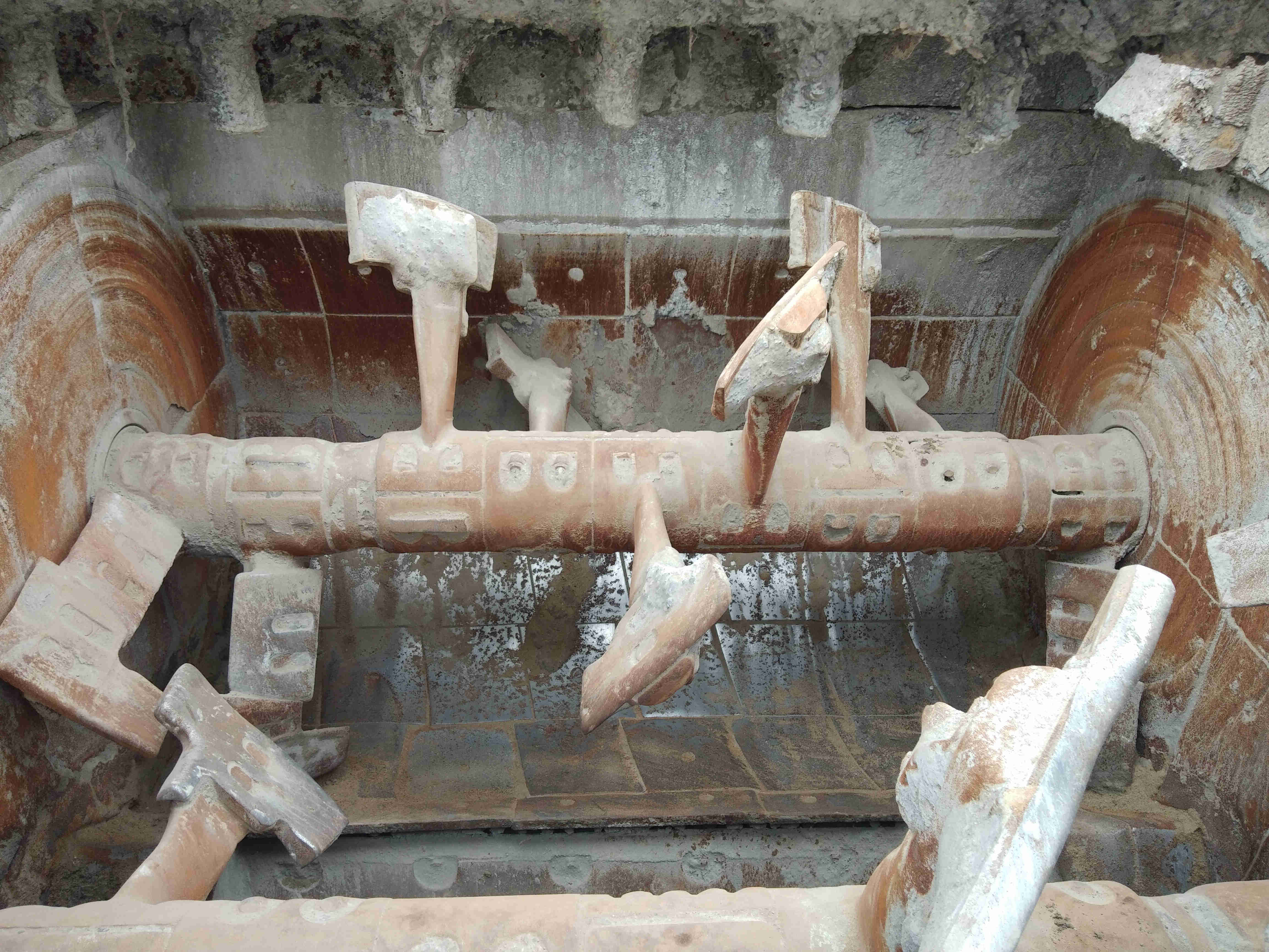 https://images.tongzsf.com/tong/truck_machine/20210309/160472f08ce3ff.jpg