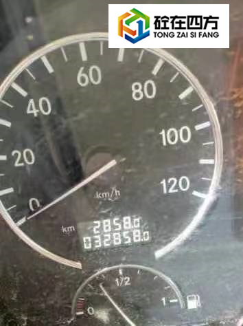 https://images.tongzsf.com/tong/truck_machine/20210309/160472fc7bb00c.jpg