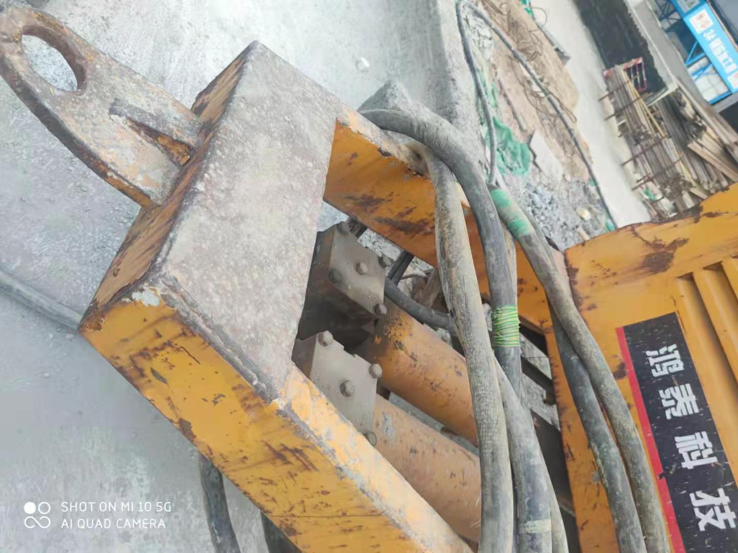 https://images.tongzsf.com/tong/truck_machine/20210310/1604830c5c2c32.jpg