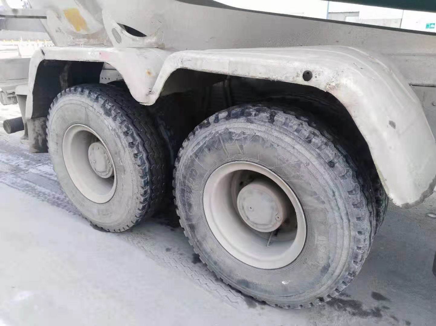 https://images.tongzsf.com/tong/truck_machine/20210310/160485c50eee27.jpg