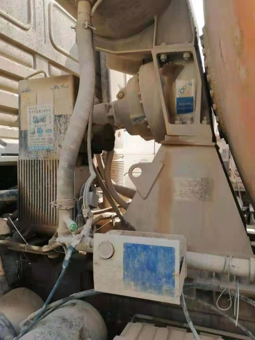https://images.tongzsf.com/tong/truck_machine/20210310/16048871a019a2.jpg