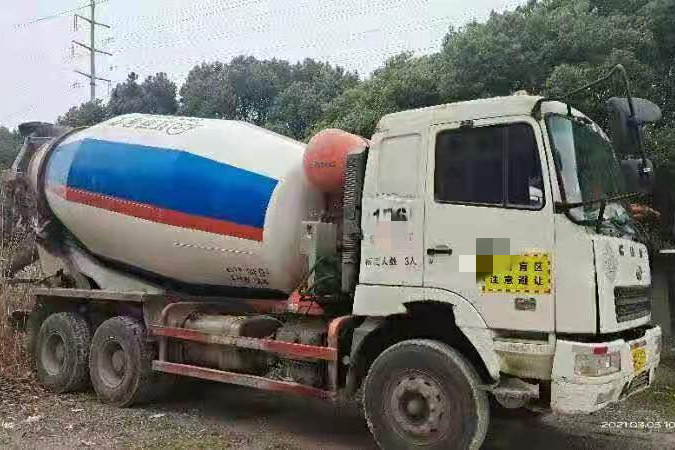 https://images.tongzsf.com/tong/truck_machine/20210311/160497cccb4479.jpg