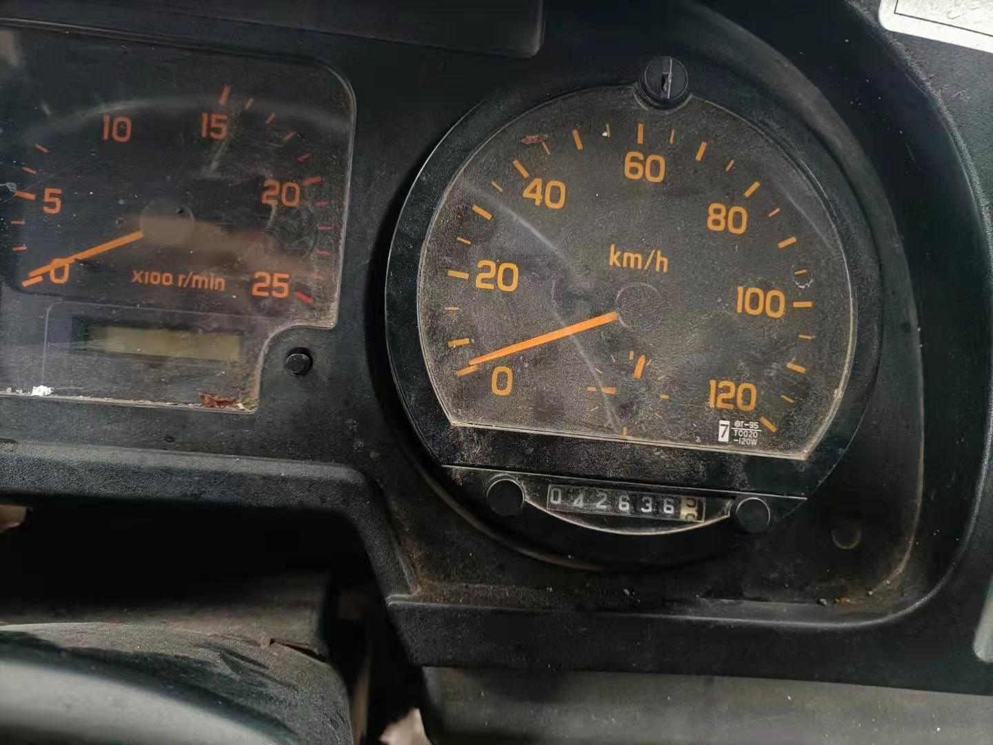 https://images.tongzsf.com/tong/truck_machine/20210311/16049b9494c8c5.jpg