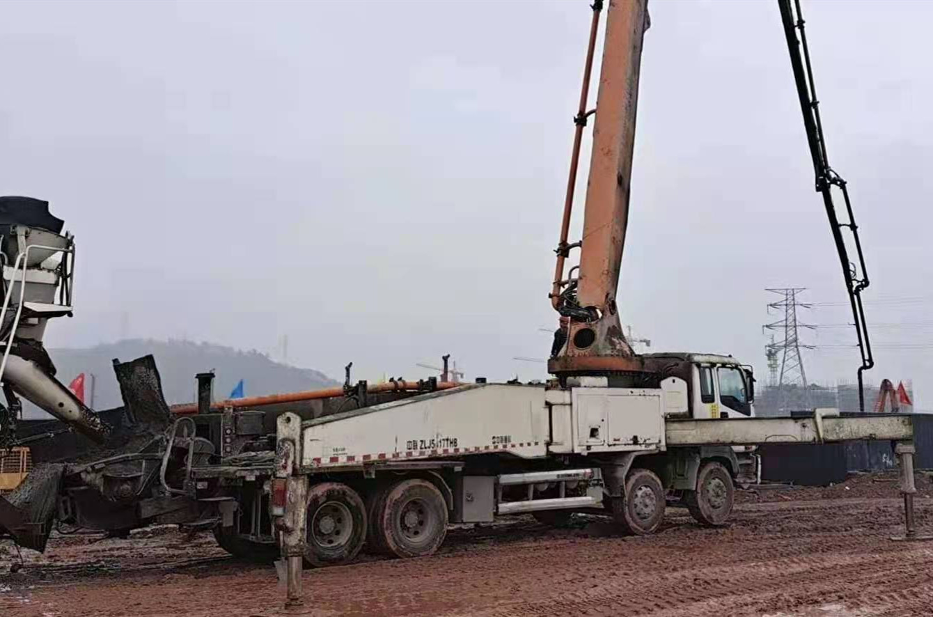 https://images.tongzsf.com/tong/truck_machine/20210312/1604acd27632fb.jpg