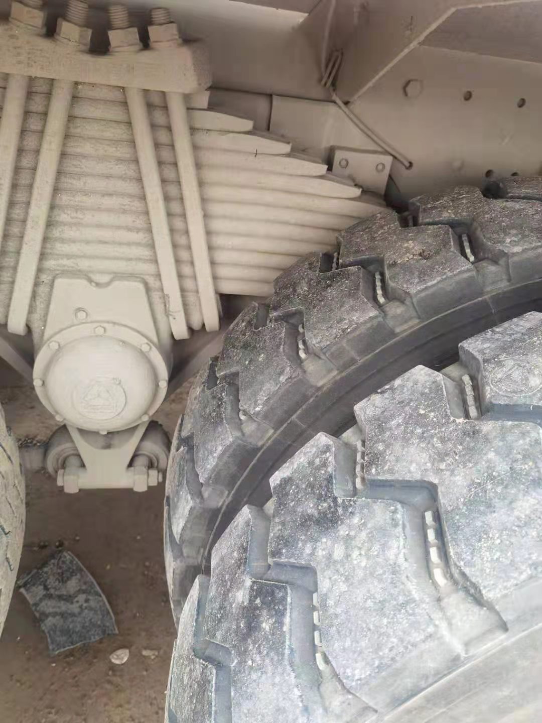 https://images.tongzsf.com/tong/truck_machine/20210312/1604ad4ce6da88.jpg