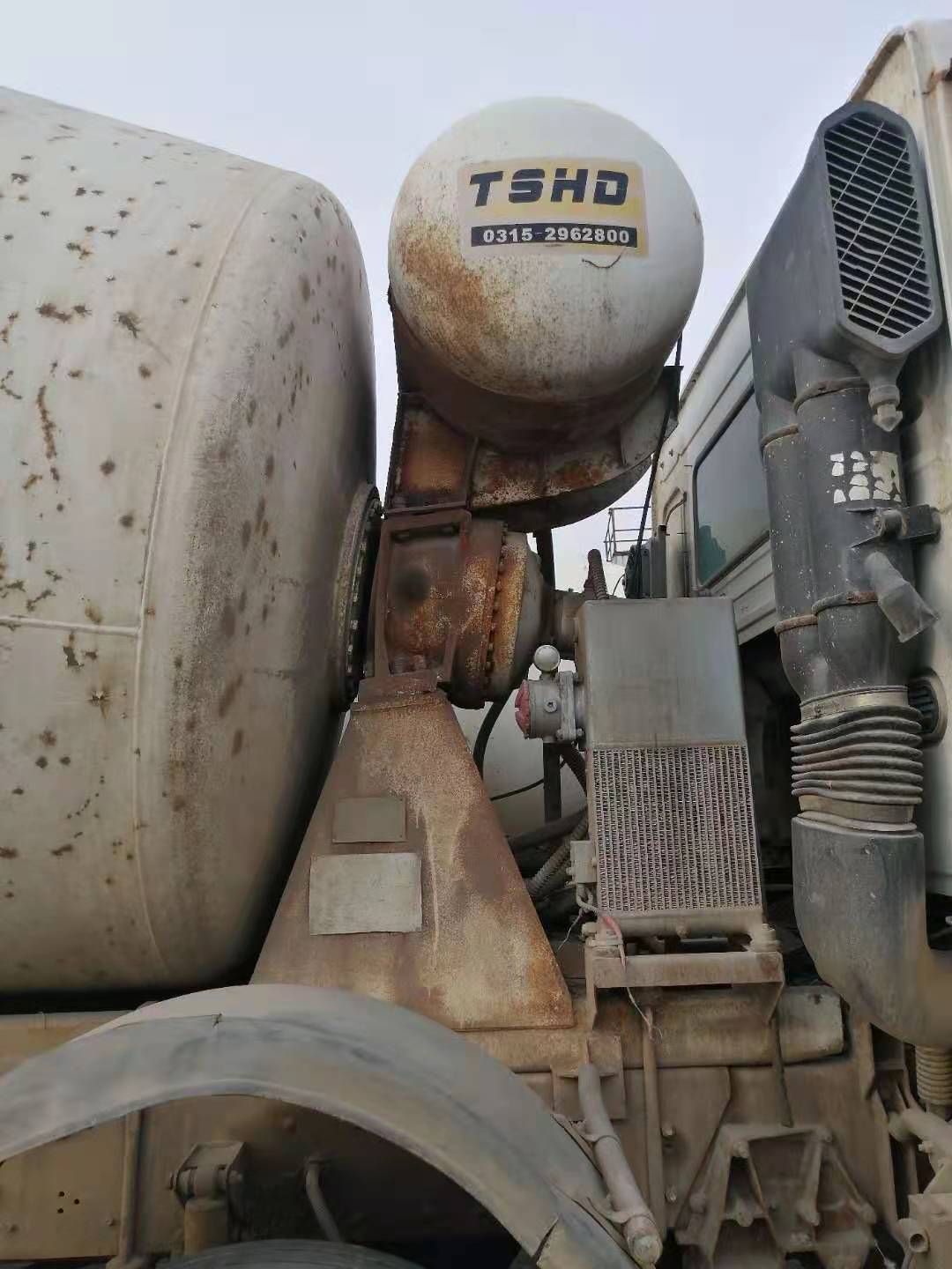 https://images.tongzsf.com/tong/truck_machine/20210313/1604c0aba3452a.jpg