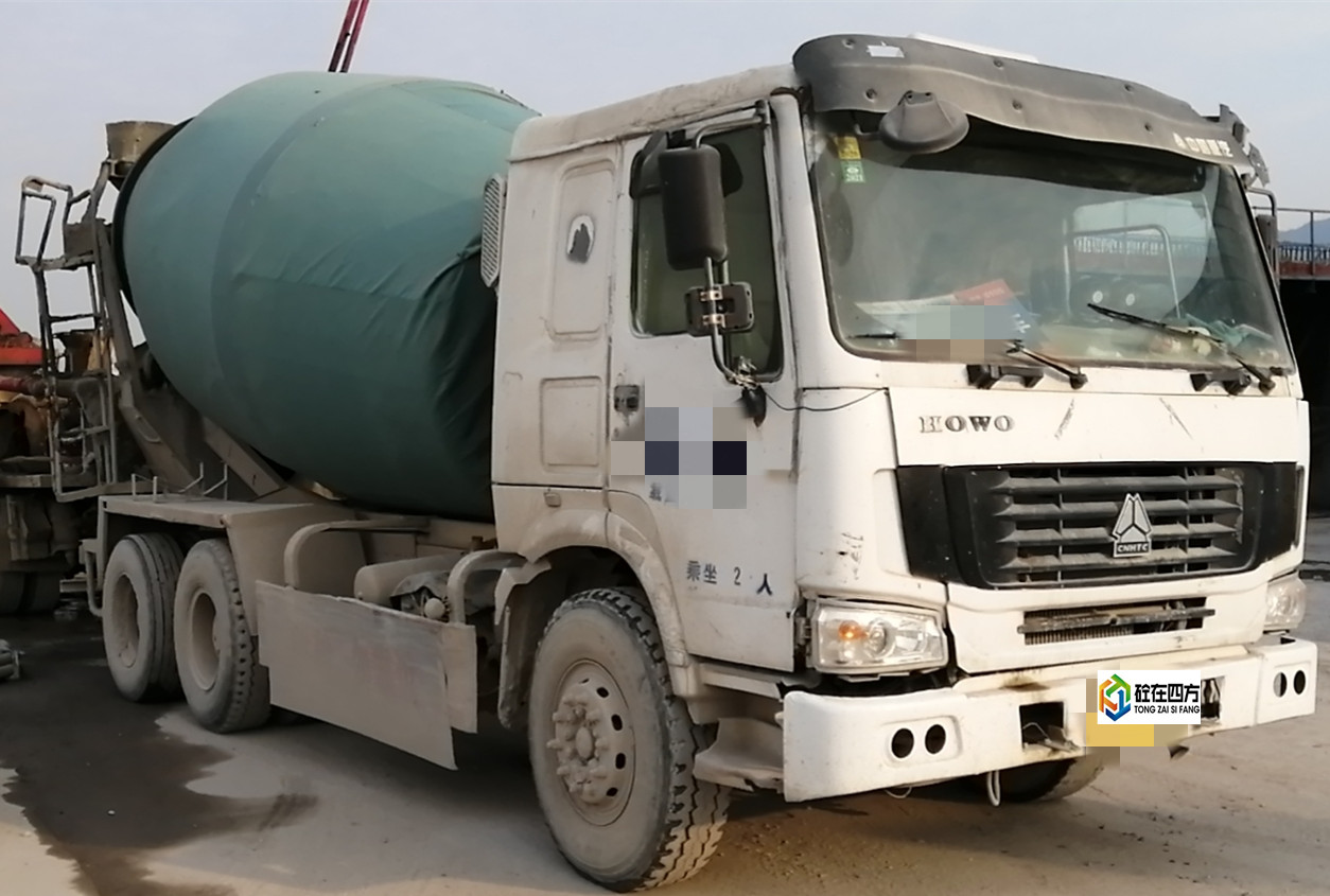 https://images.tongzsf.com/tong/truck_machine/20210313/1604c53cb4aae4.jpg