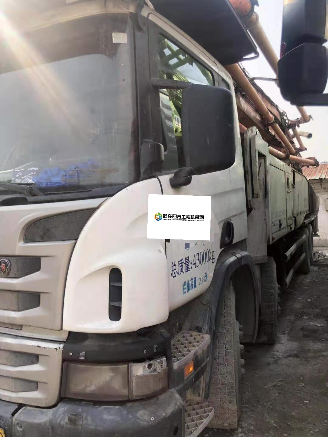 https://images.tongzsf.com/tong/truck_machine/20210313/1604cd8fa74f04.jpg