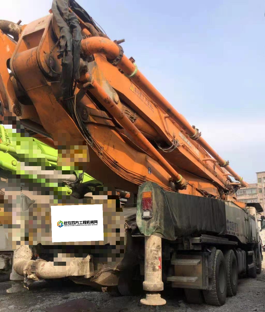 https://images.tongzsf.com/tong/truck_machine/20210313/1604cd904dbb20.jpg