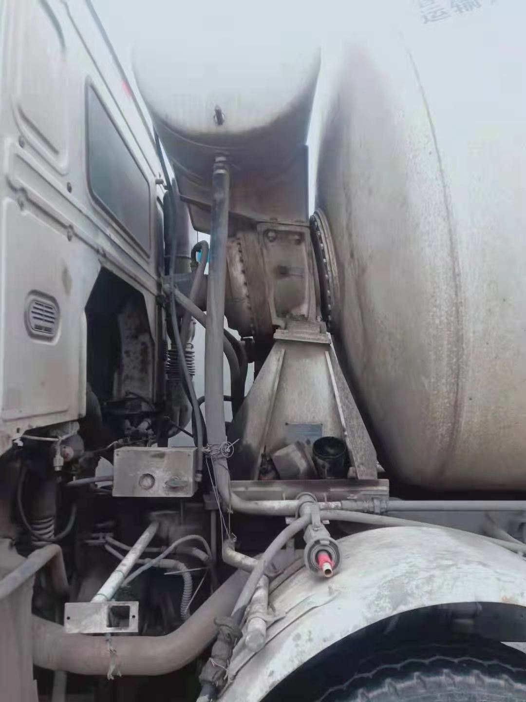 https://images.tongzsf.com/tong/truck_machine/20210315/1604ec355a9dc8.jpg