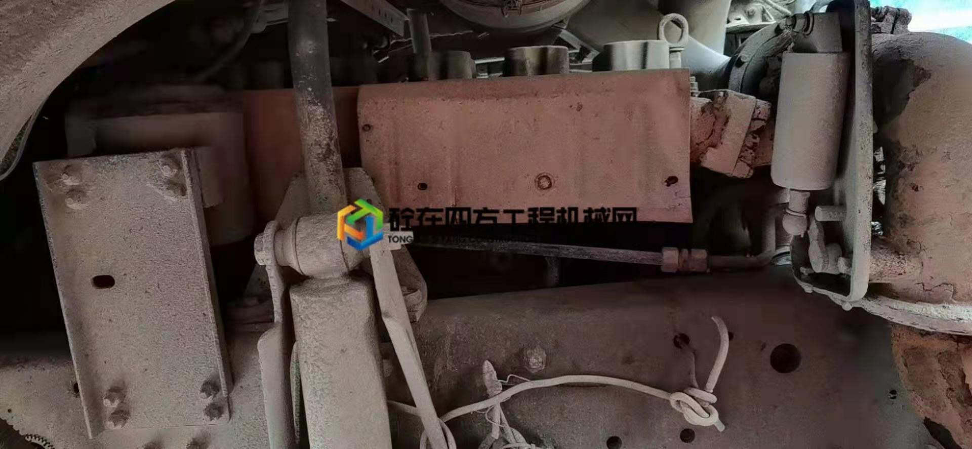 https://images.tongzsf.com/tong/truck_machine/20210315/1604ec3bb64e16.jpg
