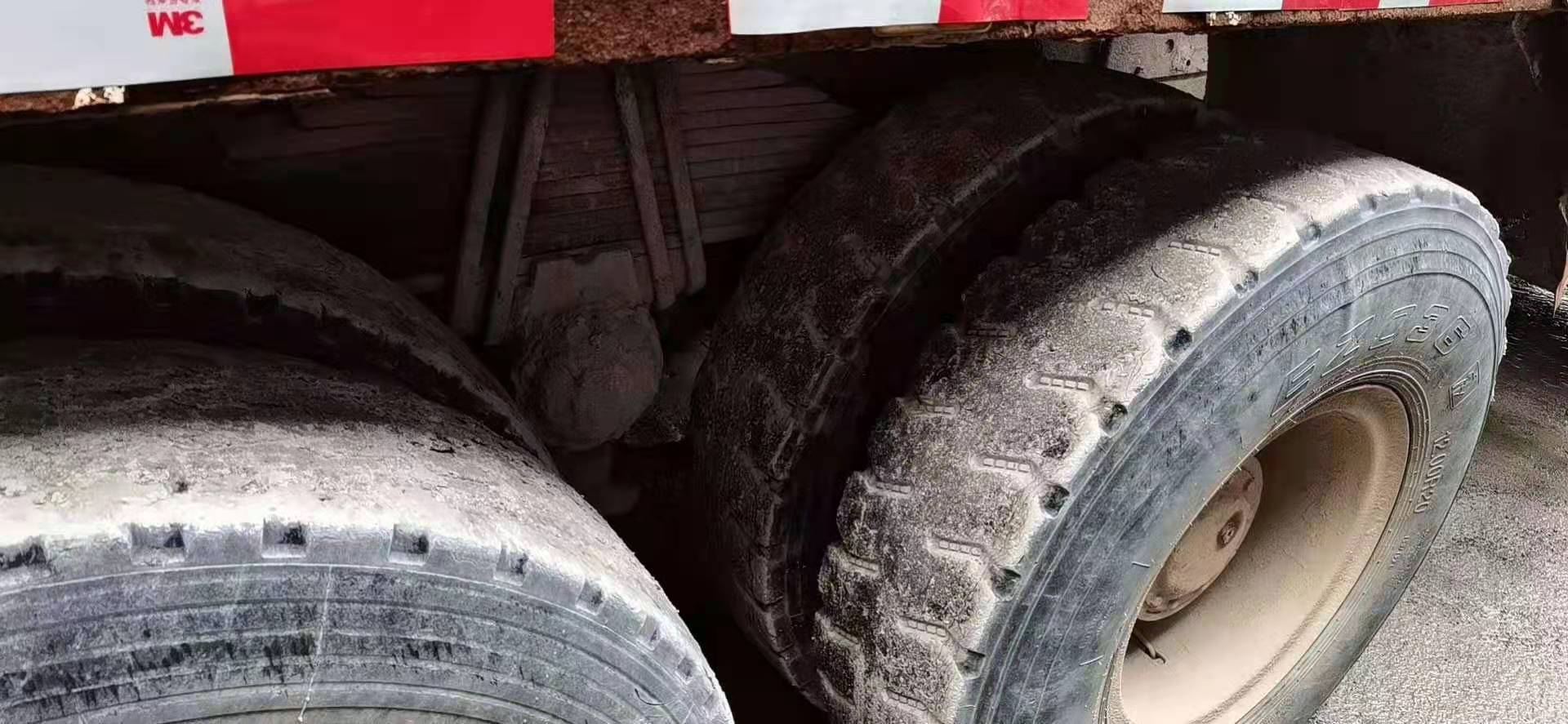 https://images.tongzsf.com/tong/truck_machine/20210315/1604ec3bb8c66f.jpg