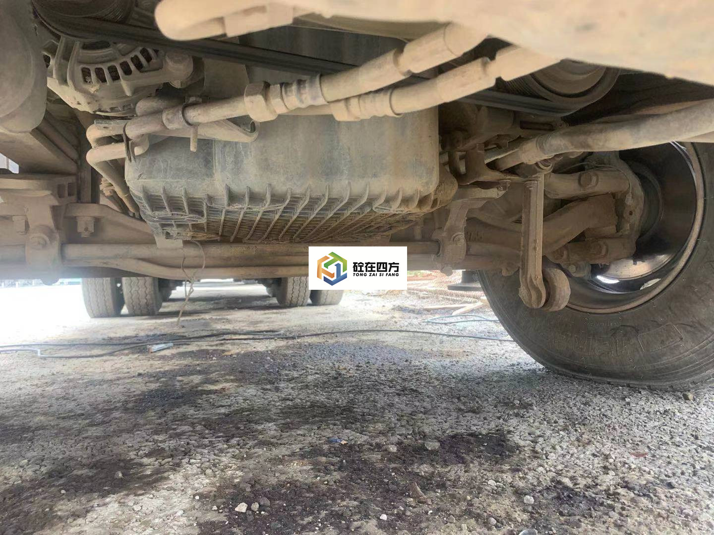 https://images.tongzsf.com/tong/truck_machine/20210315/1604ede278527a.jpg