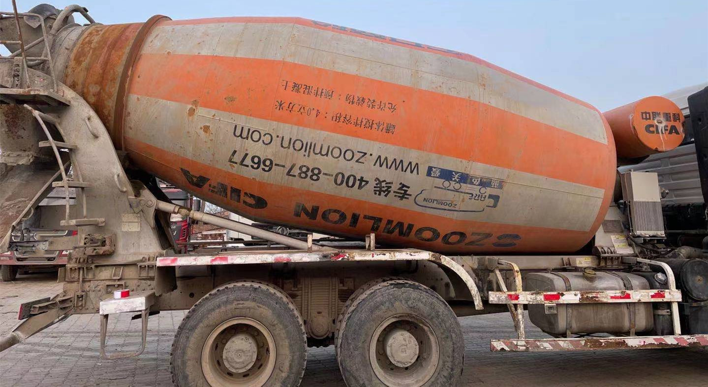 https://images.tongzsf.com/tong/truck_machine/20210315/1604f1408293ea.jpg