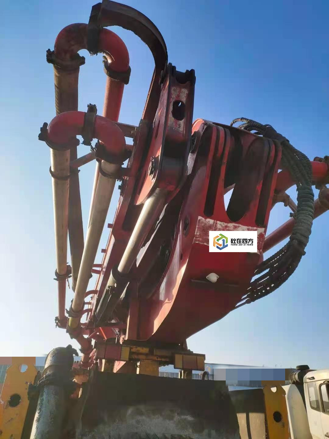 https://images.tongzsf.com/tong/truck_machine/20210315/1604f289a201ff.jpg