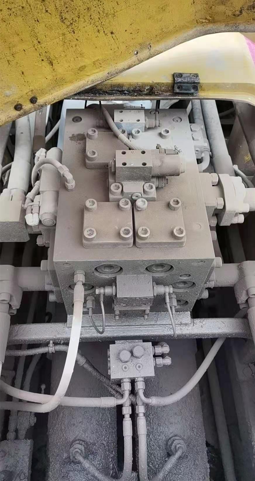 https://images.tongzsf.com/tong/truck_machine/20210316/16050530c2cfca.jpg