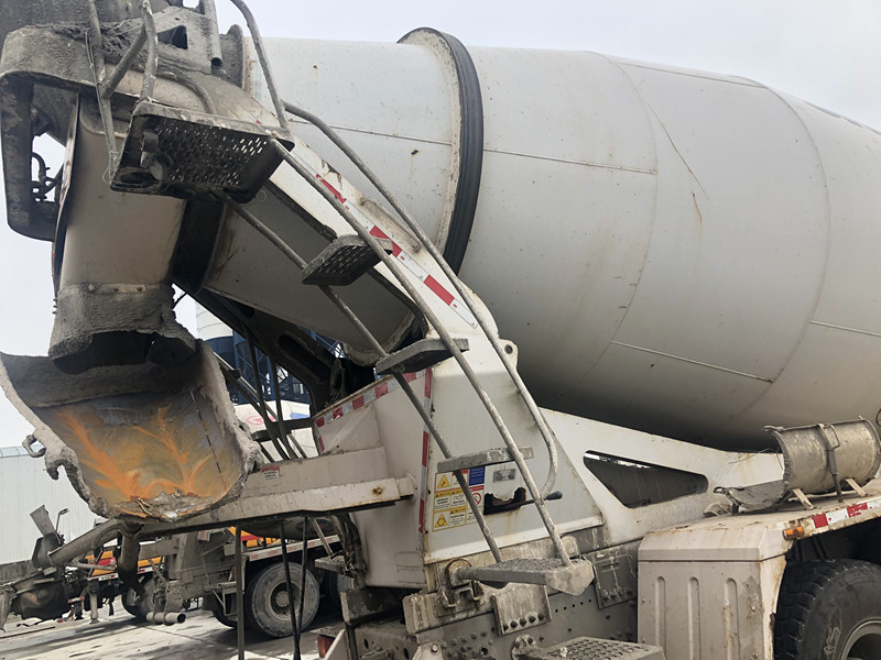 https://images.tongzsf.com/tong/truck_machine/20210317/160515531e9cfb.jpg