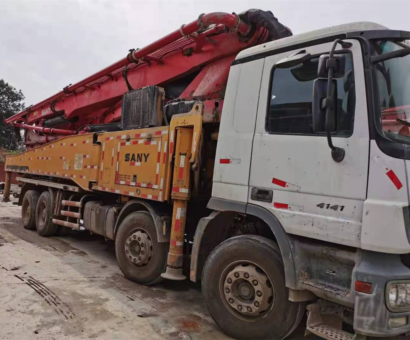 https://images.tongzsf.com/tong/truck_machine/20210317/1605197ab822ea.jpg