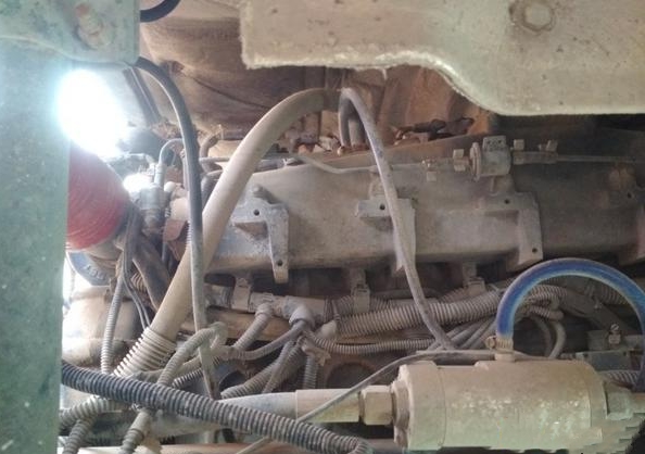 https://images.tongzsf.com/tong/truck_machine/20210317/16051a5735832b.jpg