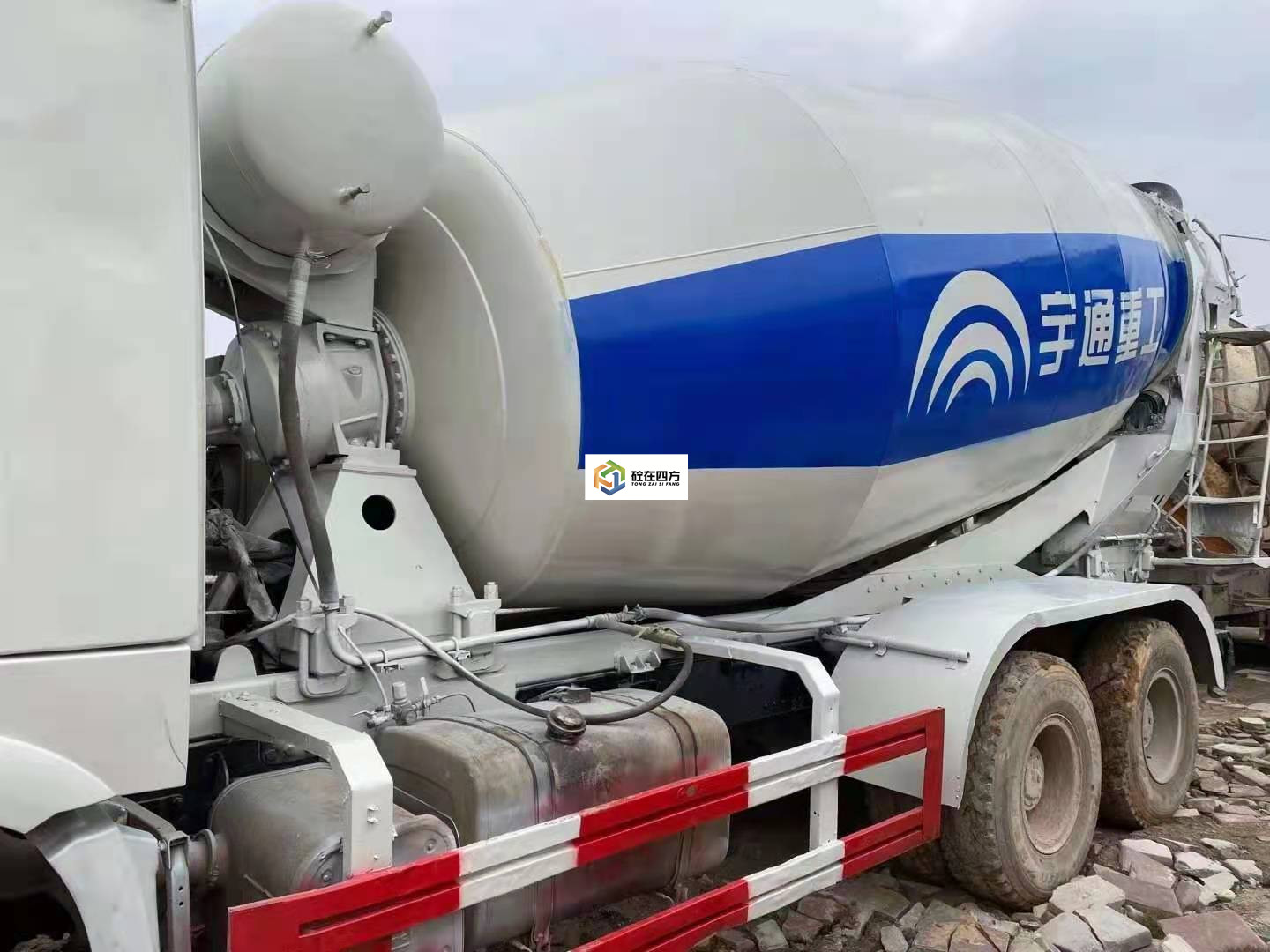 https://images.tongzsf.com/tong/truck_machine/20210317/16051cb52eb6c7.jpg
